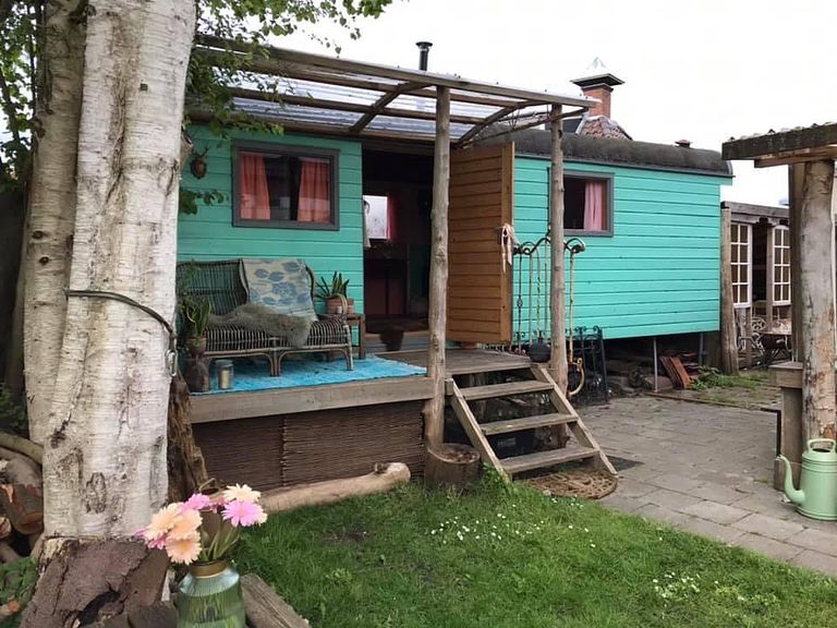 Romantisch overnachten in pipowagen met sauna - 1