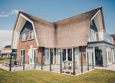 Exclusief genieten in Friesland met uitzicht - 3
