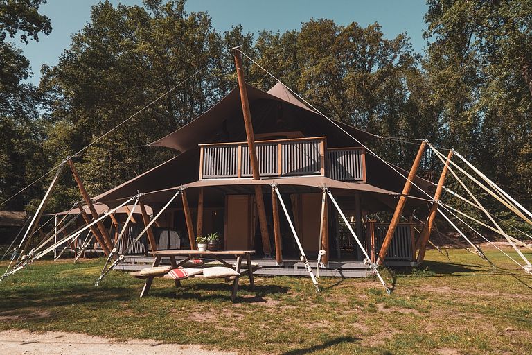 De koning onder de glamping tenten!  - 1