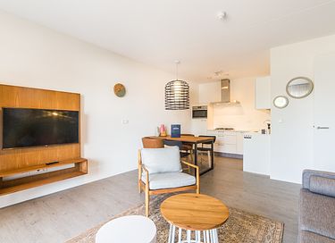Comfortable city apartment with balcony - 4