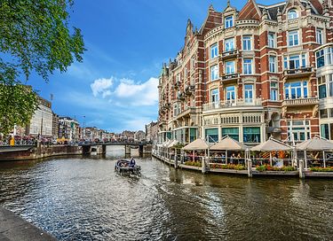 Unique cabin over the water in Amsterdam - 22
