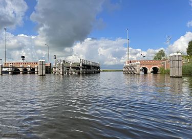 Grasdakwoning met uitzicht over Reitdiep   - 23