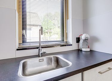 Vakantiehuis met grote tuin en sauna - 14