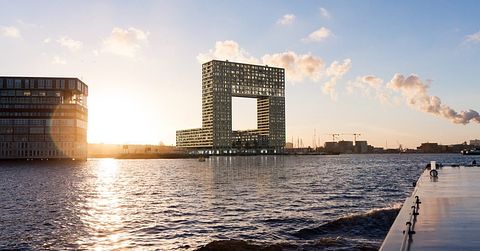 Luxury room in Amsterdam with view of the IJ - 2