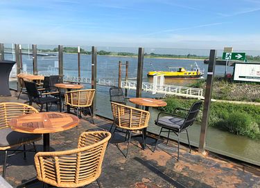 B&B op een schip met uitzicht op uiterwaarden - 5
