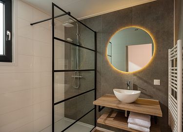 Lodge aus Holz mit privatem Whirlpool - 12