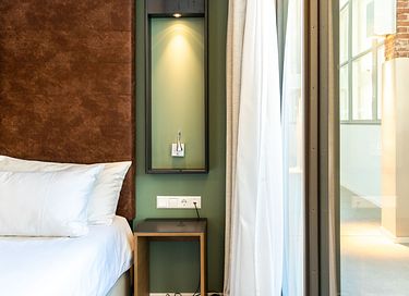 Designhotel in voormalige tramremise - 8
