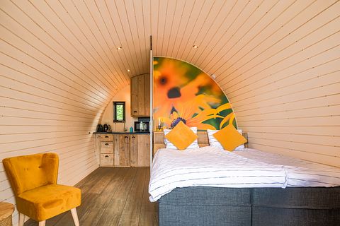 Uniek slapen in een tiny house aan het water - 2
