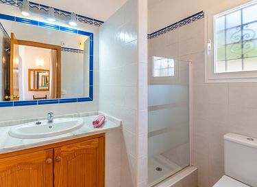 Huis met zwembad op Ibiza - 13