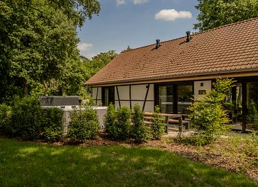 Villa met jacuzzi voor 8 personen - 3