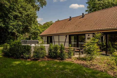 Villa met jacuzzi voor 8 personen - 3