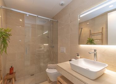Luxe appartement met privé zwembad - 22