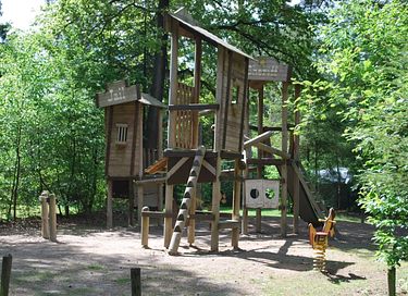 Knus boshuisje (4p) op leuke familiecamping - 18