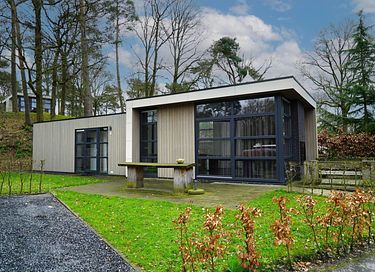 Chalet de vacances de luxe près d'une belle réserve naturelle