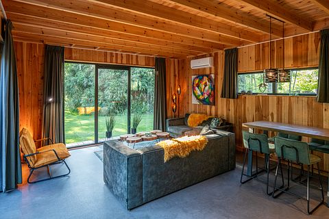 Luxe wellneslodge met jacuzzi en sauna - 3