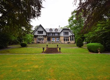 Uniek overnachten in een kasteelvilla  - 2