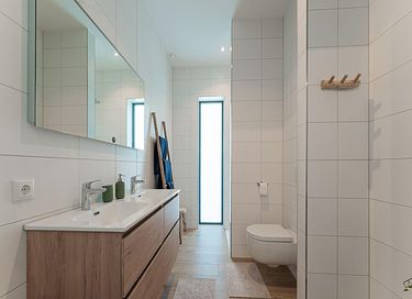 Villa (8p) met grote tuin aan het water - 26