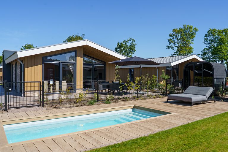 Familievilla met privé zwembad en wellness - 1