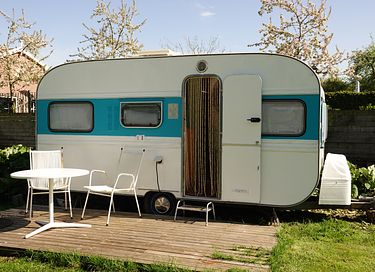Overnacht in een retro caravan - 1