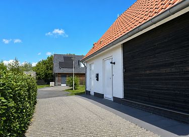 Holiday home in Zeeland with an unobstructed view - 26