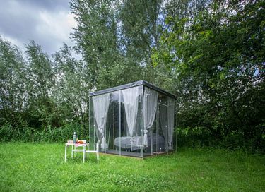 Romantisch overnachten midden in de natuur - 1