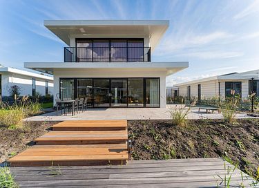 Luxury waterfront villa with private jetty - 42