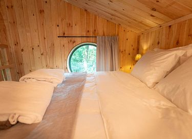 Romantic overnight stay among the trees - 16