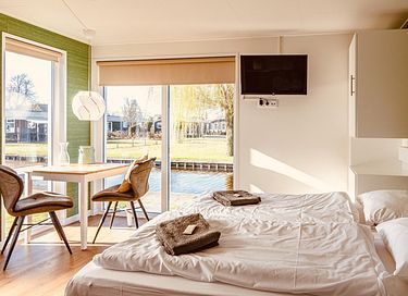 Cozy waterfront studio - 3