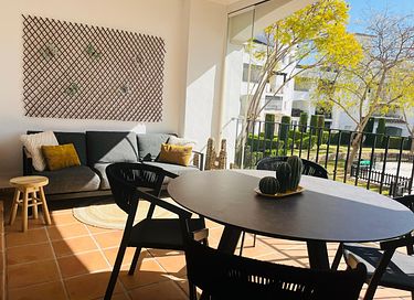 Beautiful apartment by the pool - 18
