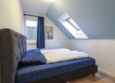 Spacious family home with wellness facilities - 42