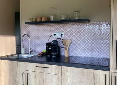 Une tiny house chaleureuse dans un cadre magnifique - 6