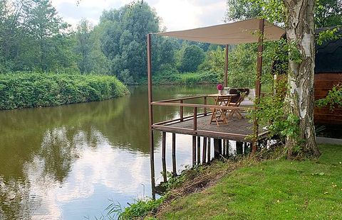 Uniek tiny house met hottub aan het water - 3