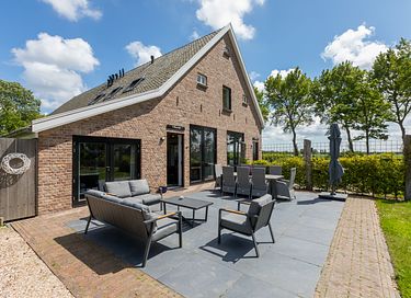 Groot en luxe vakantiehuis in Zeeland - 21