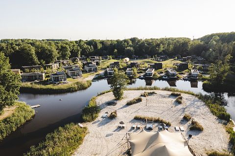 Lodge aan het water met steiger (4p) - 2