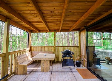 Cabin in het bos met saunahuisje - 4