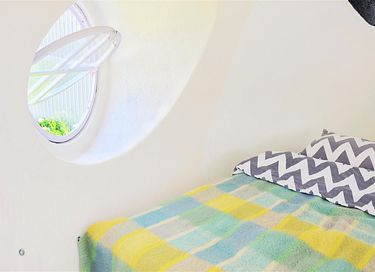 Cozy overnight stay in a very special object - 5