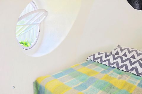 Cozy overnight stay in a very special object - 5