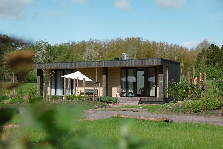 Lodge romantique avec bain à remous privé - 1