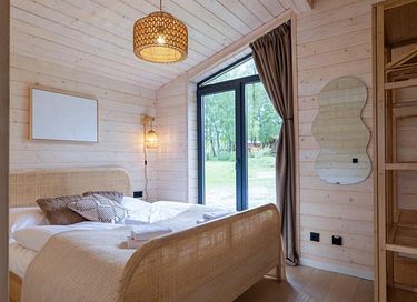 Houten vakantiehuis met meerzicht - 12