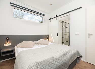 Comfortabel huisje met twee ensuite badkamers - 8