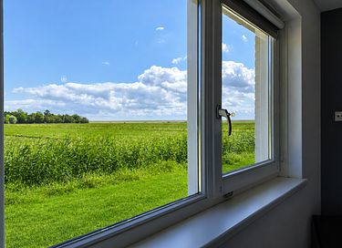Holiday home in Zeeland with an unobstructed view - 16