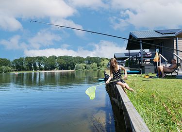 Lodge (6p) directement sur un étang à poissons - 3
