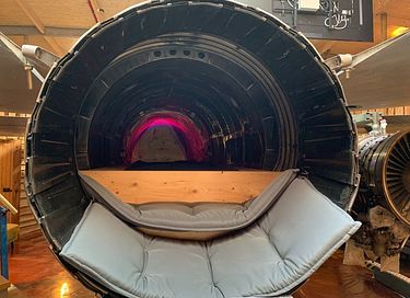 Special overnight stay in a fighter jet - 8