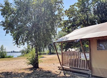 6 person safari tent at a marina - 13
