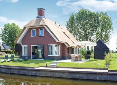 Luxuriöses Ferienhaus für 8 Personen am Wasser - 6