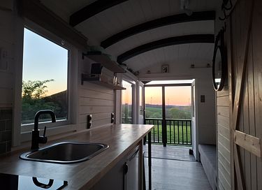 Shepherds hut near Namur - 7