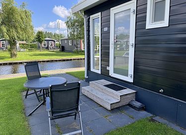 Cozy waterfront studio - 2