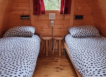 Gemütliche Gondel in den Wäldern von Drenthe - 4