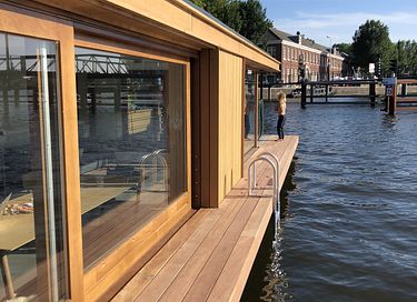 Woonboot met uitzicht, centraal in Amsterdam  - 4