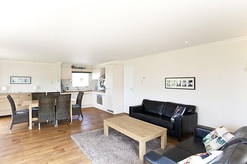 Luxe chalet op park aan de kust in Zeeland  - 2